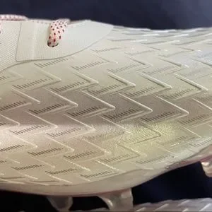 Under Armour Blur Special Edition Men’s Football Cleats (13) Retail For $245 Under Armour Blur Special Edition Men main image 3